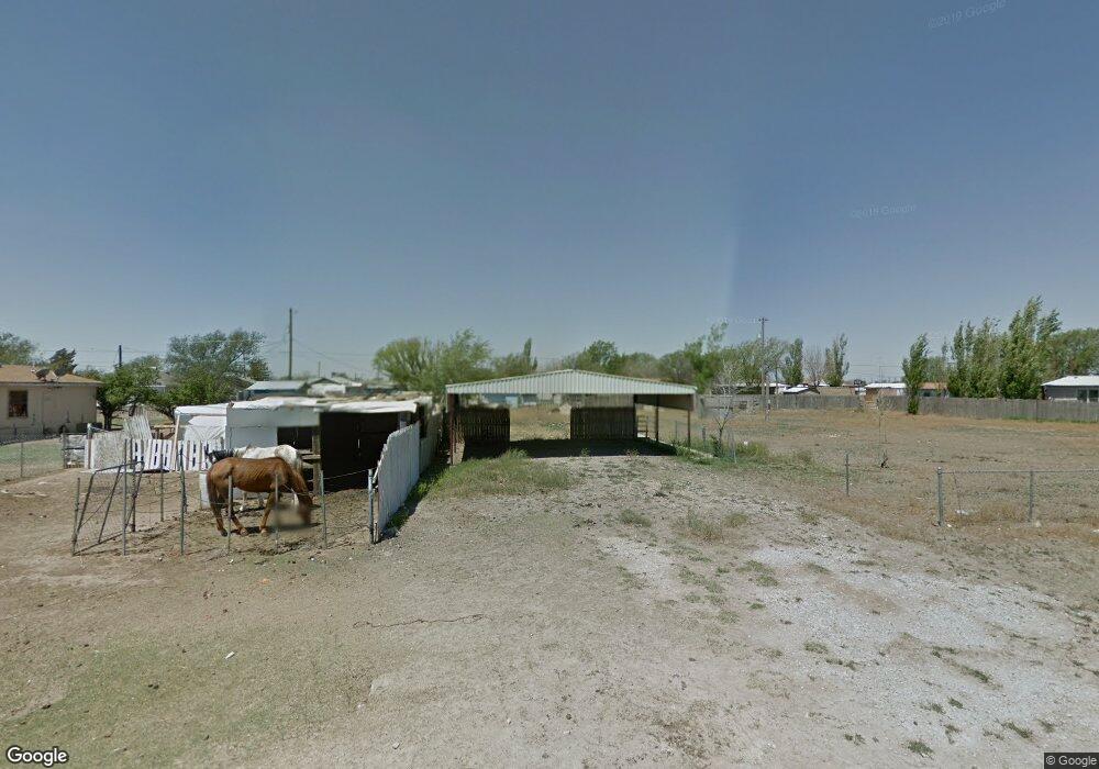 2805 Hoyle St, Plainview, TX 79072 - photo 1