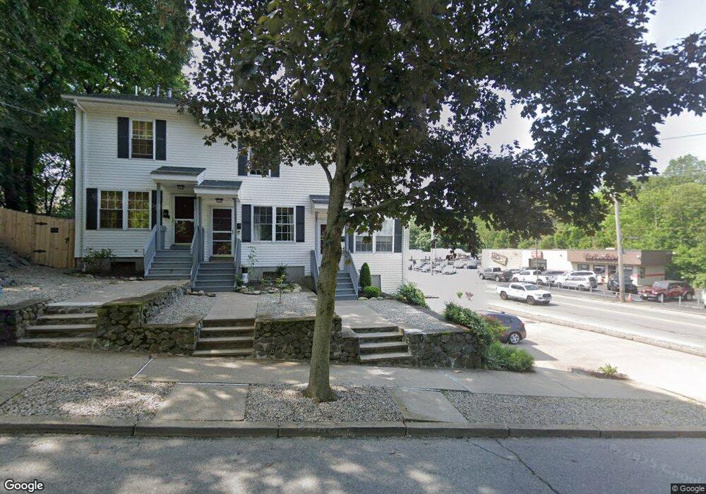 234 Dunedin St unit 234C, Cranston, RI 02920 - photo 1