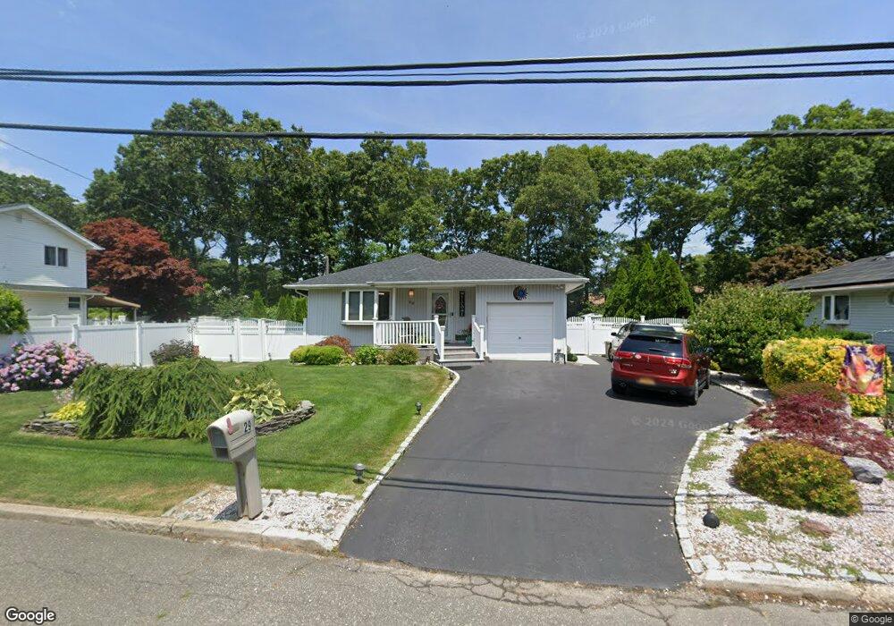29 Albermarle Ave, Holtsville, NY 11742 - photo 1