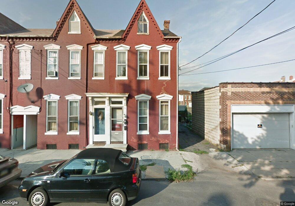 19 N 8th St, Columbia, PA 17512 - photo 1