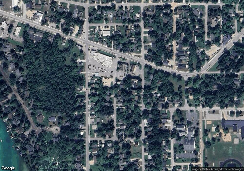 119 Center St, Elk Rapids, MI 49629 - photo 1