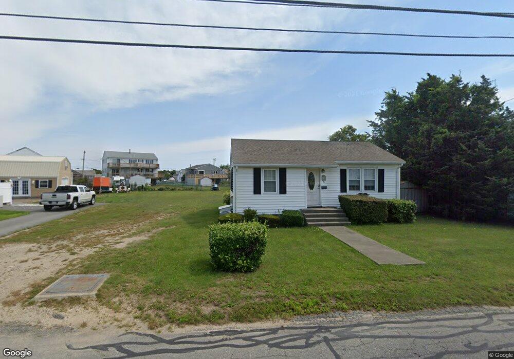 8 Tower Ln, Bourne, MA 2532 - photo 1