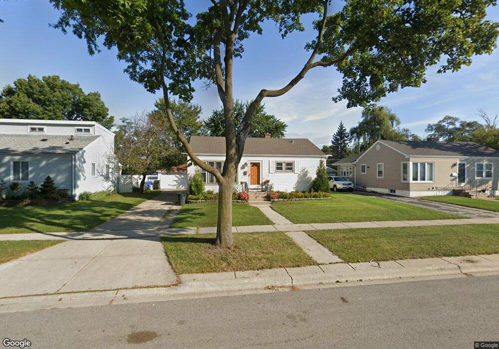 2038 Fargo Ave, Des Plaines, IL 60018 - photo 1