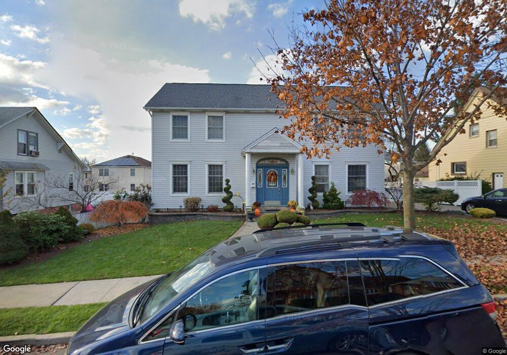 552 3rd St, Carlstadt, NJ 07072 - photo 1