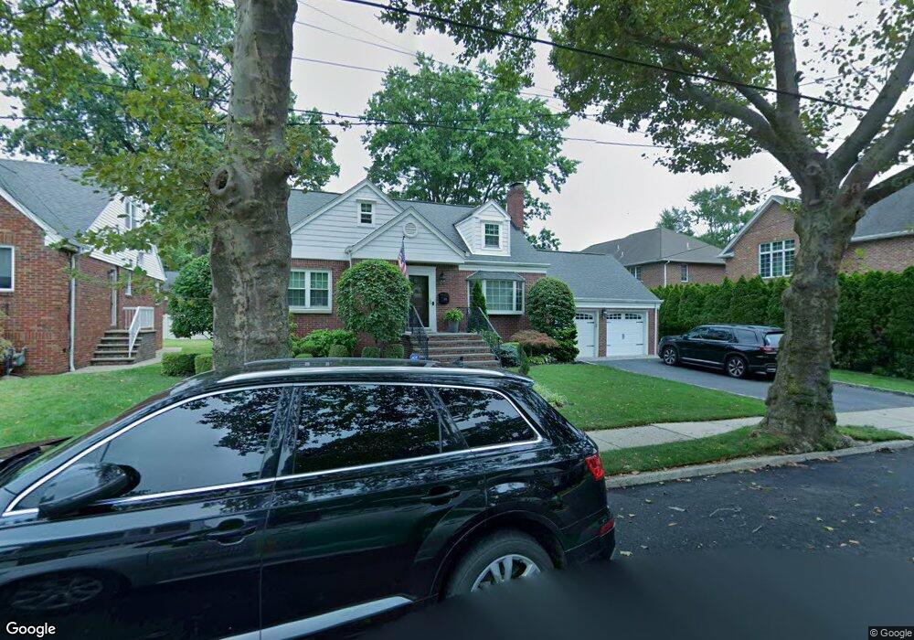 275 Mcelroy Ave, Fort Lee, NJ 07024 - photo 1