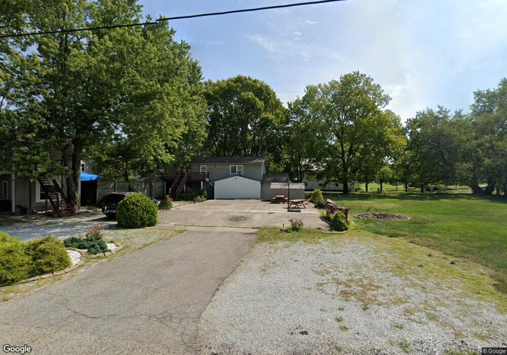11668 N Division Rd, Fountaintown, IN 46130 - photo 1