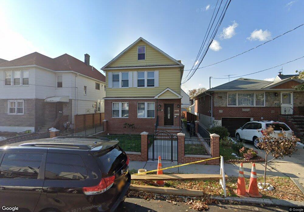 4656 160th St, Flushing, NY 11358 - photo 1