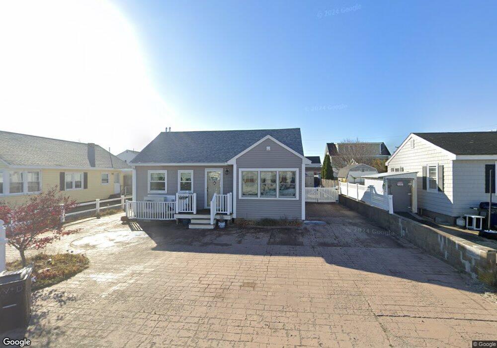 244 Ashland St, Seabrook, NH 03874 - photo 1