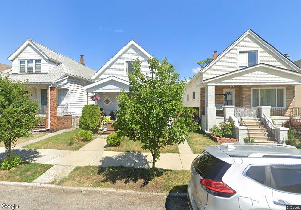 1993 Evaline St, HamtraMcK, MI 48212 - photo 1