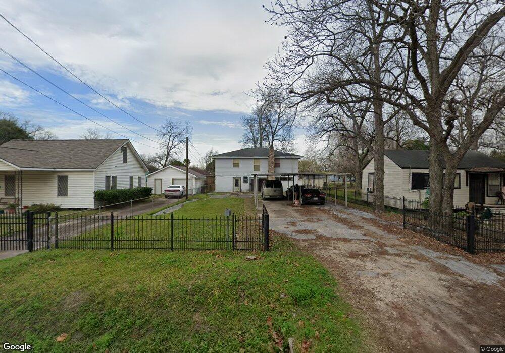 3207 Melbourne St, Houston, TX 77026 - photo 1