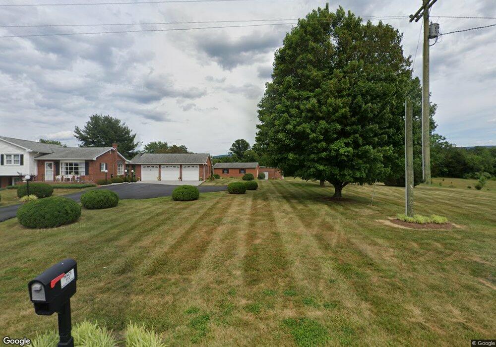 892 S Ox Rd, Edinburg, VA 22824 - photo 1