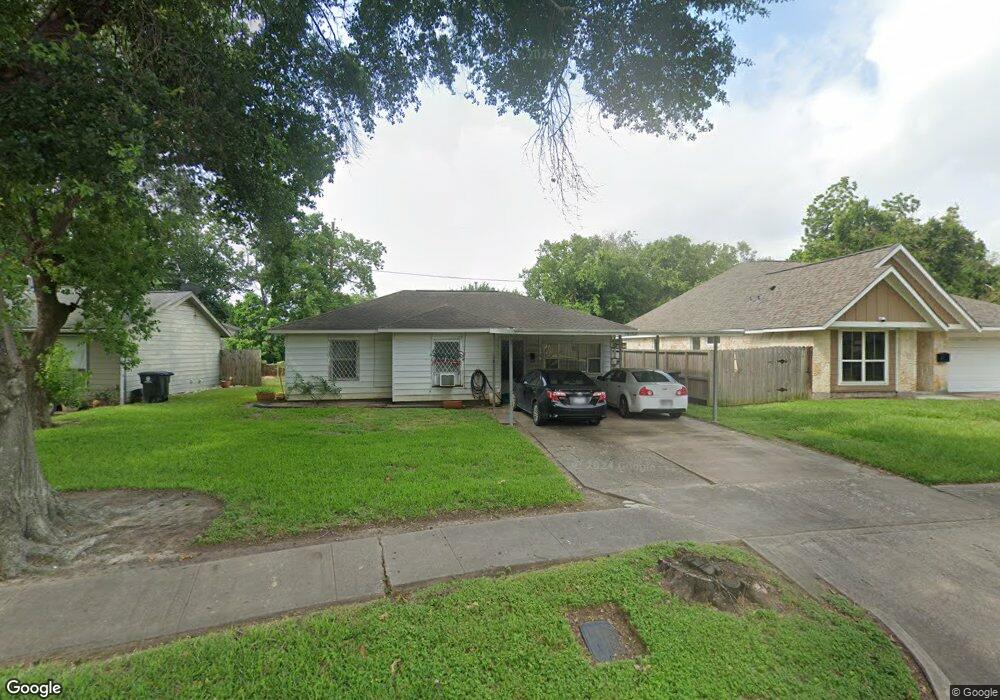3918 Zephyr St, Houston, TX 77021 - photo 1