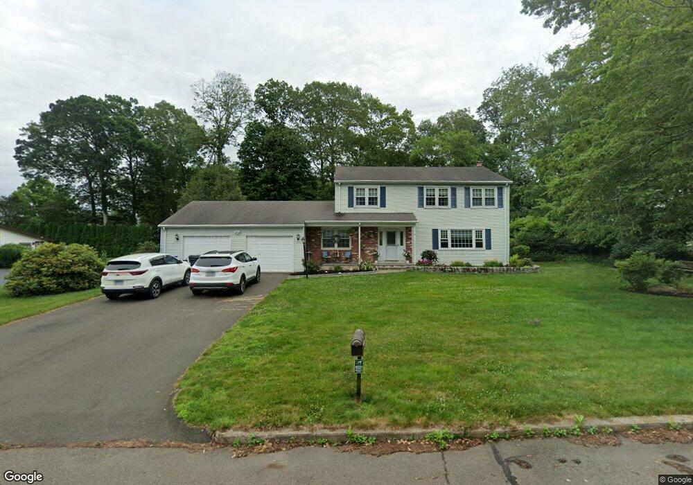 5 Deer Path Rd, Branford, CT 06405 - photo 1