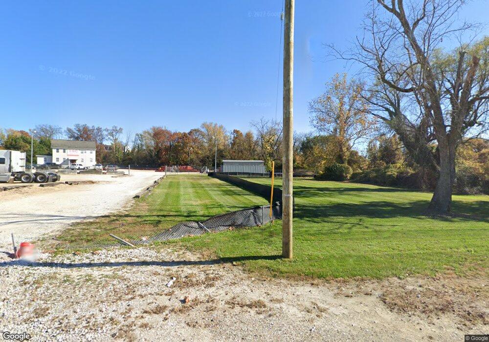 3215 Hammonds Ferry Rd, Halethorpe, MD 21227 - photo 1