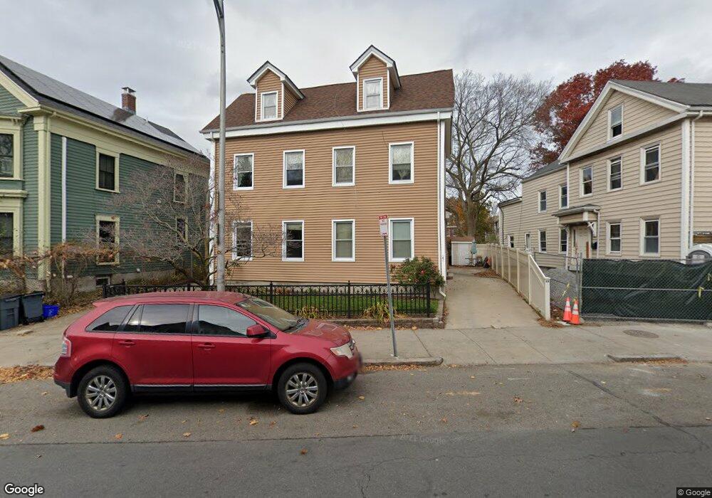 143 River St unit 1, Cambridge, MA 02139 - photo 1