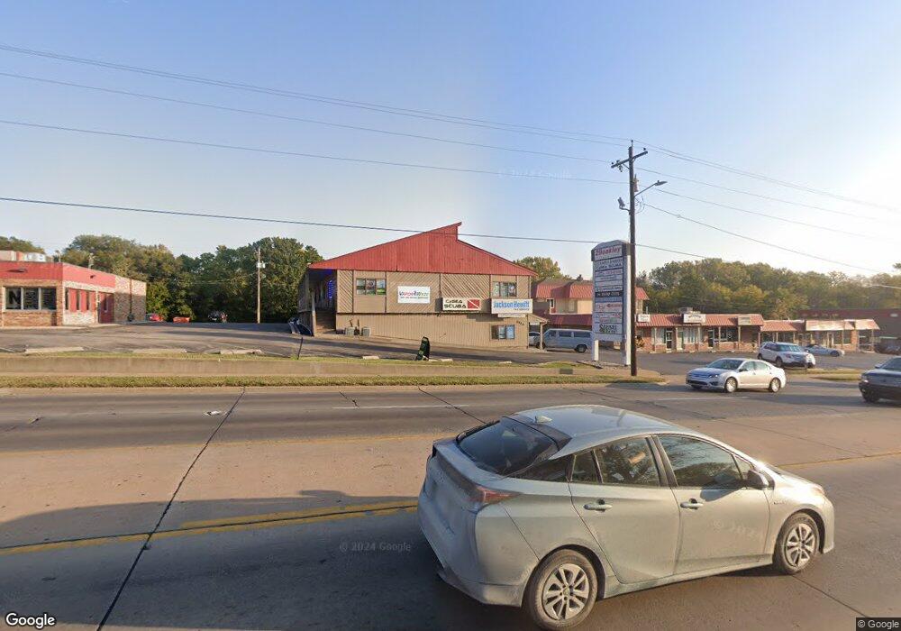 3124 SW 29th St, Topeka, KS 66614 - photo 1