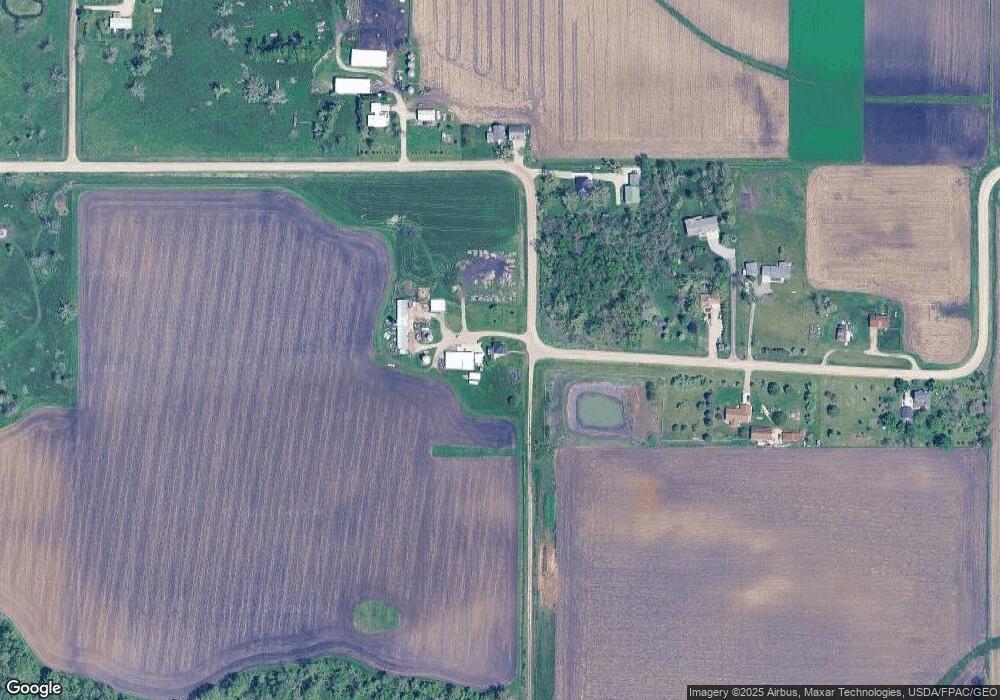 3900 Greens Grove Rd, Center Point, IA 52213 - photo 1