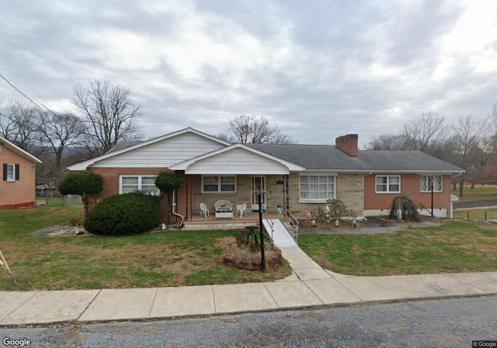 262 Pointfield Dr, Harpers Ferry, WV 25425 - photo 1