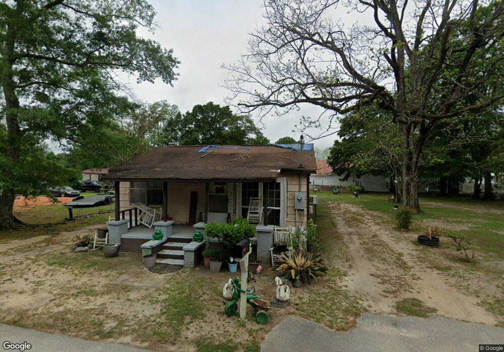 207 Clark St, Atmore, AL 36502 - photo 1
