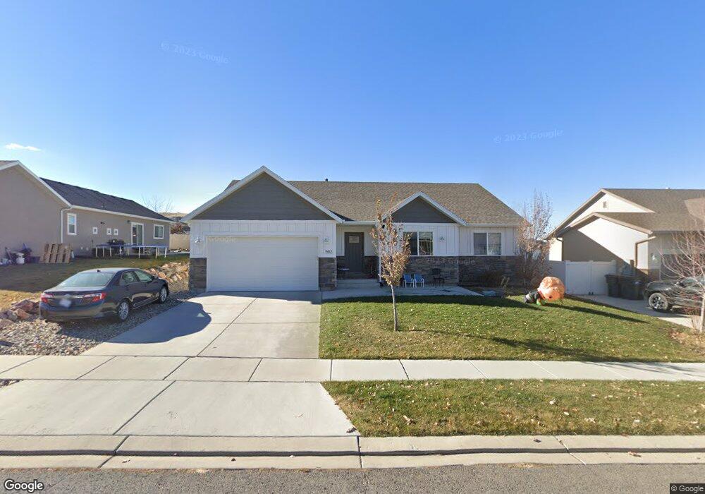 582 Little Rock Dr unit 102, Santaquin, UT 84655 - photo 1