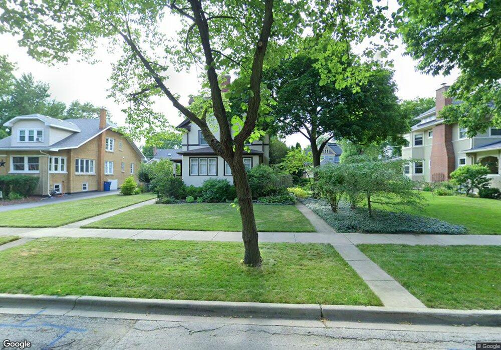 146 N Willow Rd, Elmhurst, IL 60126 - photo 1