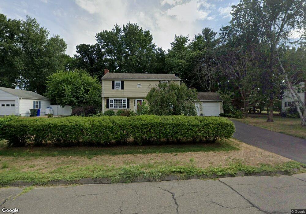 517 Denslow St, Windsor Locks, CT 06096 - photo 1