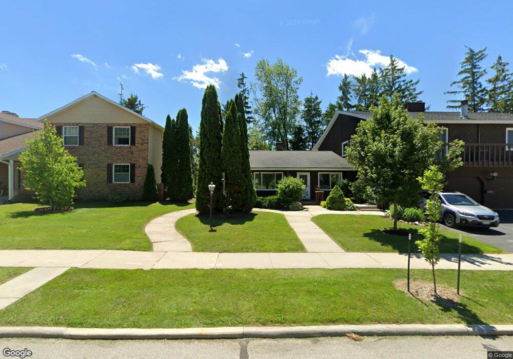 2617A Camelot Blvd, Sheboygan, WI 53081 - photo 1