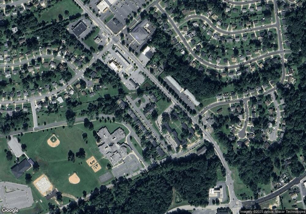 655 Harr Park Ct, Edgewood, MD 21040 - photo 1