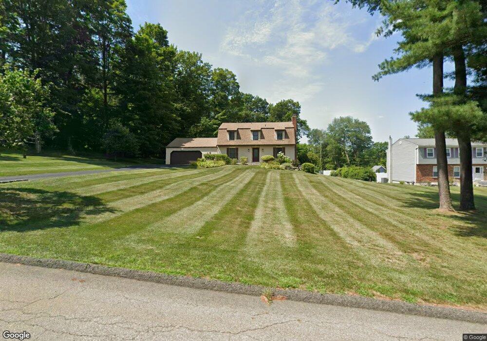 3 Pellbridge Dr, Hopewell Junction, NY 12533 - photo 1