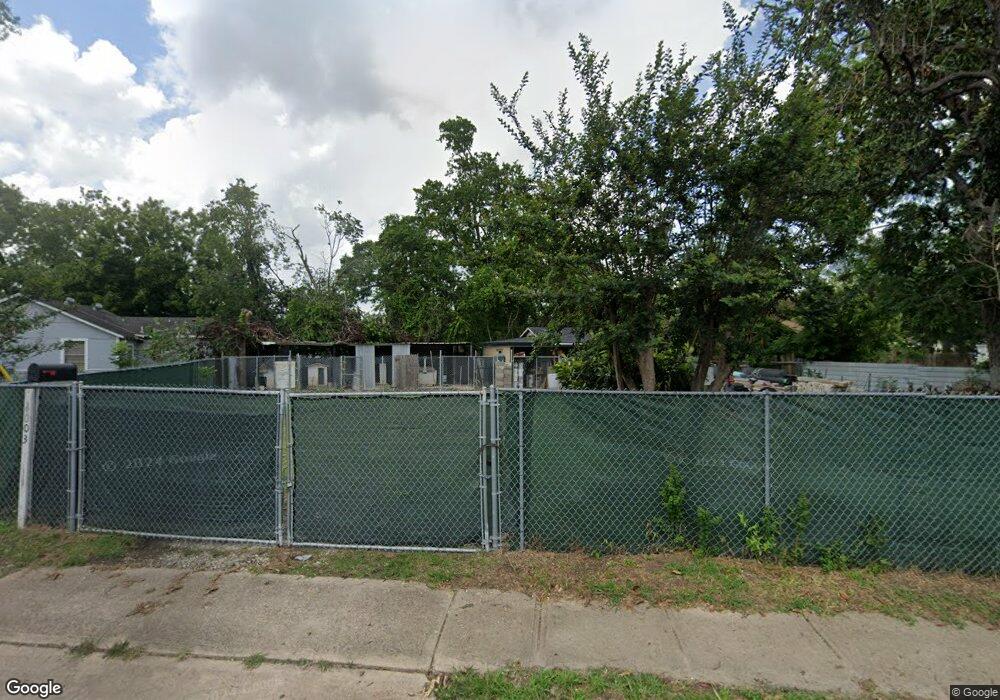 4003 Collingsworth St, Houston, TX 77026 - photo 1