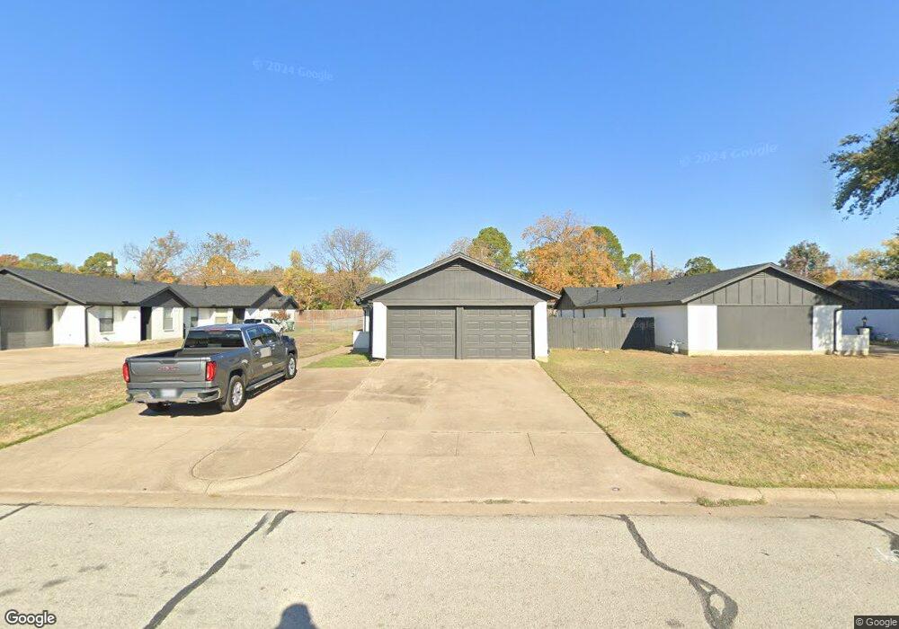 615 Smith Terrace, Bedford, TX 76021 - photo 1