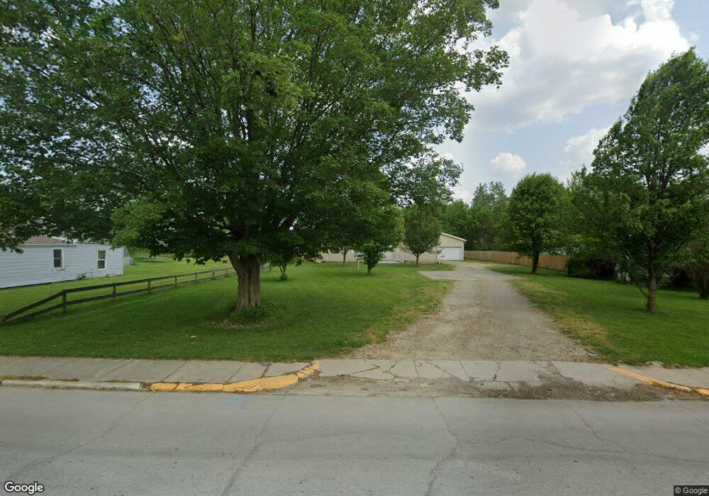 653 S Jackson St, Nappanee, IN 46550 - photo 1