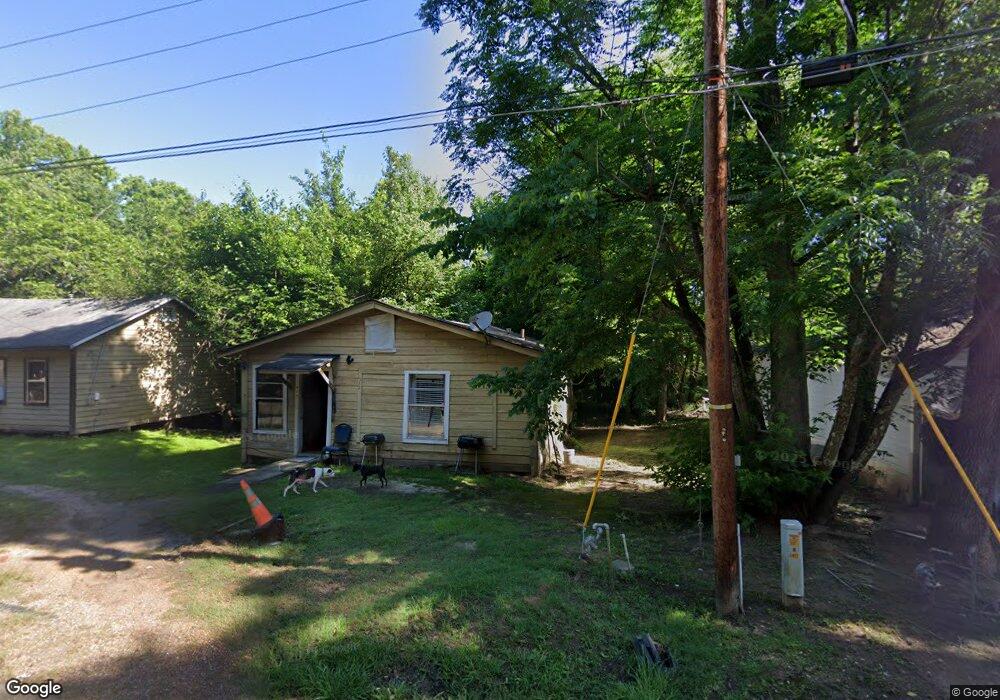 417 Smith St, Pineville, LA 71360 - photo 1