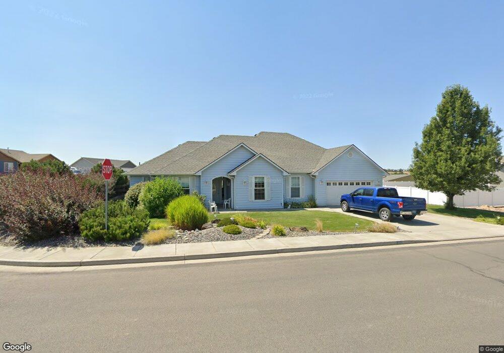 1823 SW 3rd St, Pendleton, OR 97801 - photo 1