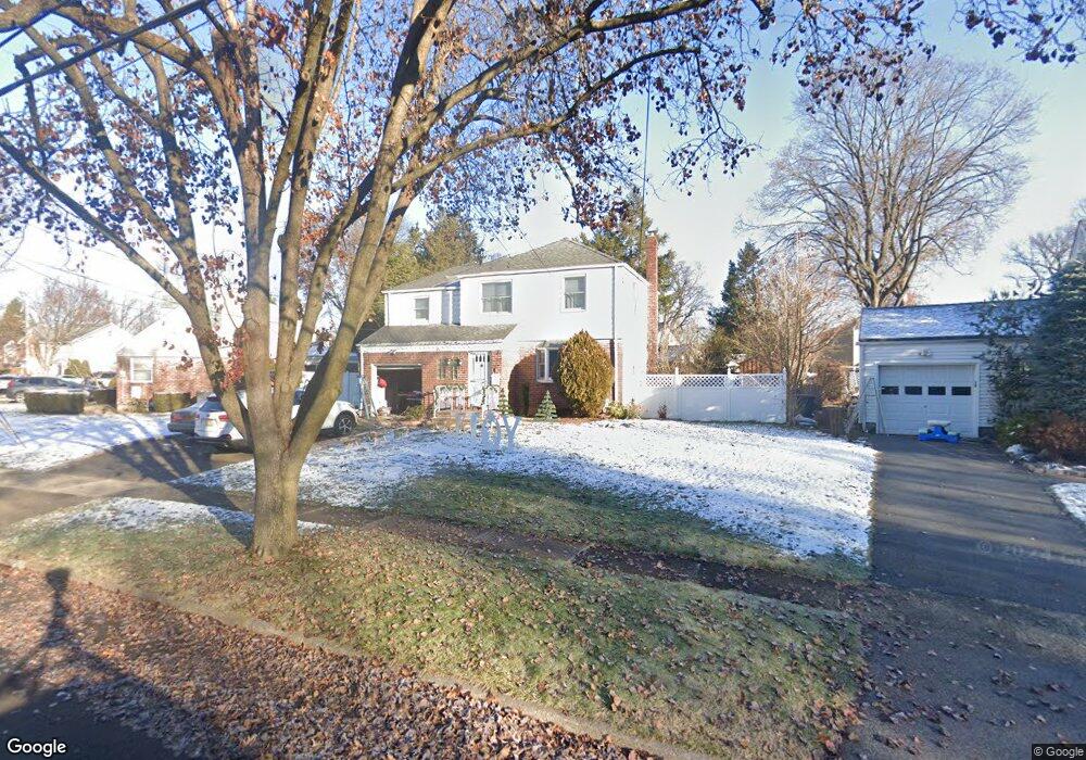 176 Beech Dr N, River Edge, NJ 07661 - photo 1