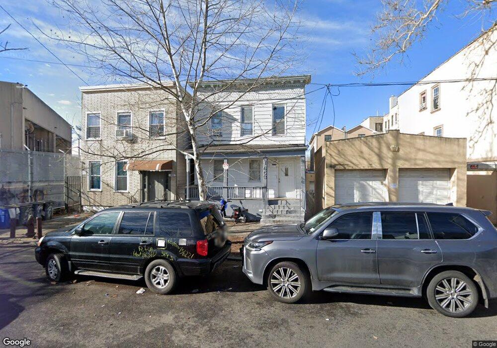 1651 Hunt Ave, Bronx, NY 10462 - photo 1