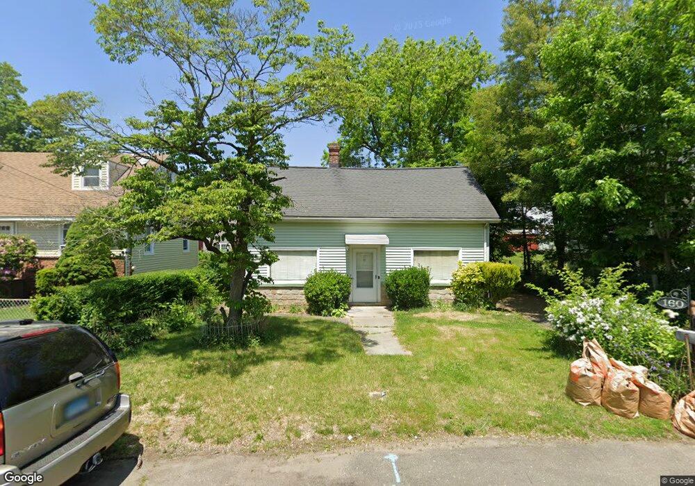 160 Moffitt St, Bridgeport, CT 06606 - photo 1