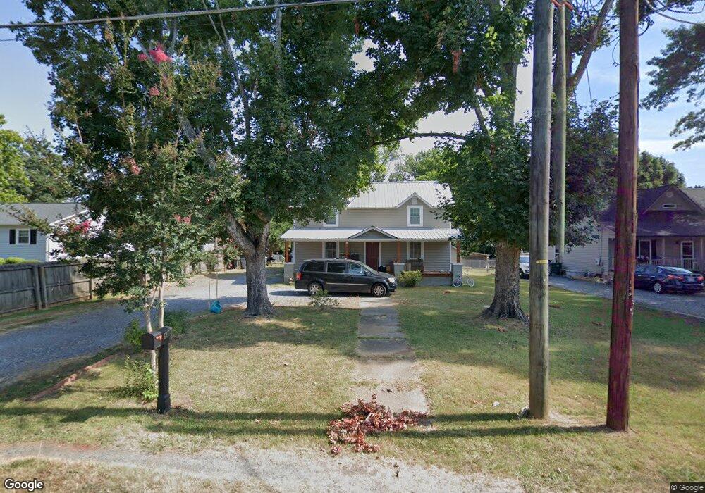 319 Sunrise Ave, Asheboro, NC 27203 - photo 1