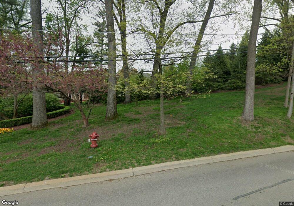 695 Vaughan Rd unit Bldg-Unit, Bloomfield Hills, MI 48304 - photo 1