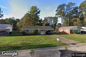 605 Elm St, New Llano, LA 71461