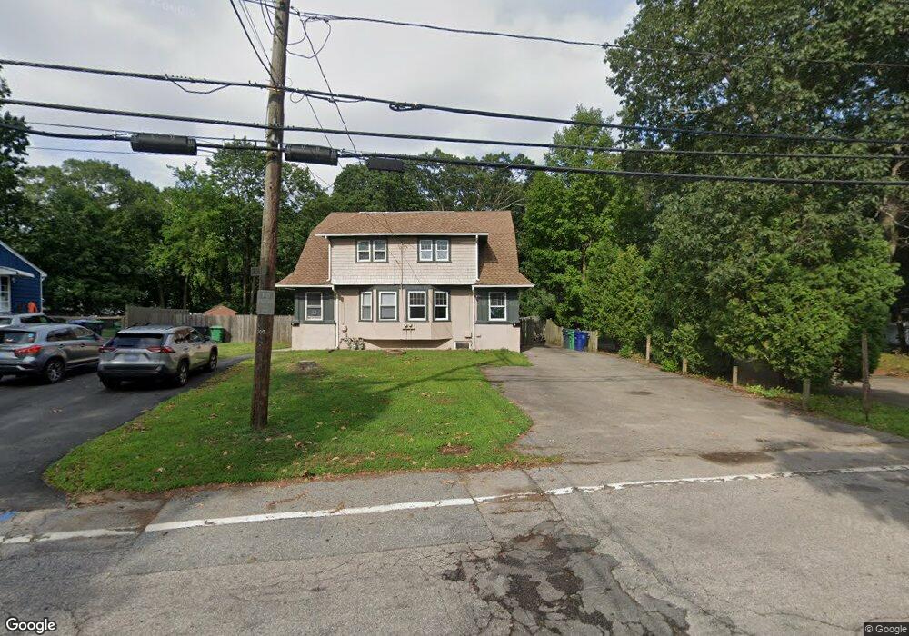 74 Greenwich Ave unit 74, Warwick, RI 02886 - photo 1