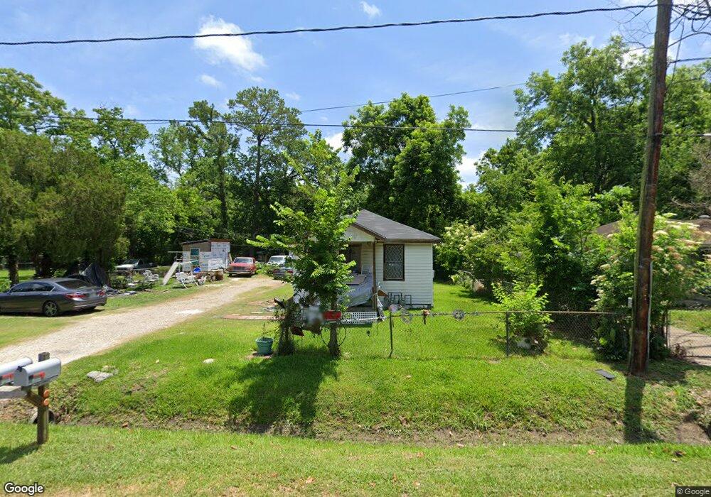 6414 Peachtree St, Houston, TX 77028 - photo 1