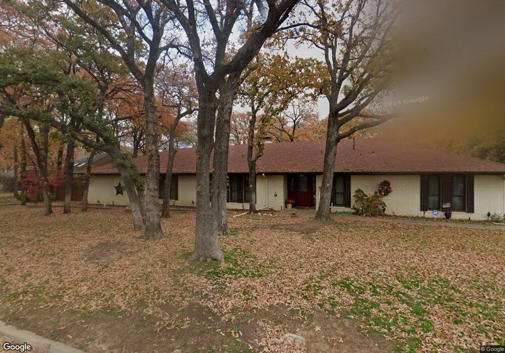 306 Ridgecrest Cir, Denton, TX 76205 - photo 1