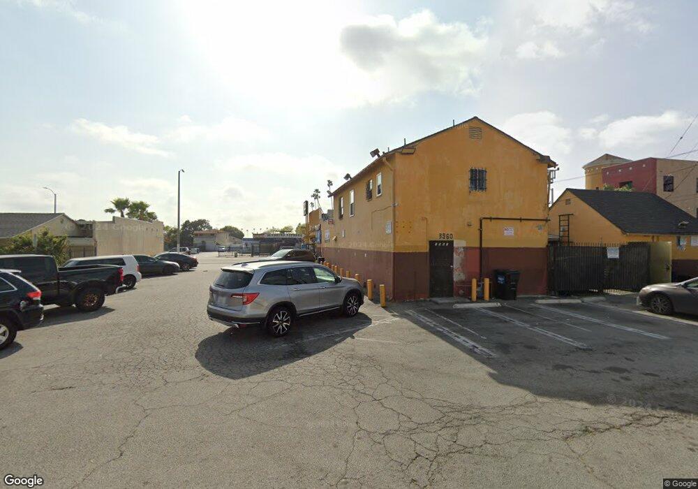 10404 S Prairie Ave, Inglewood, CA 90303 - photo 1