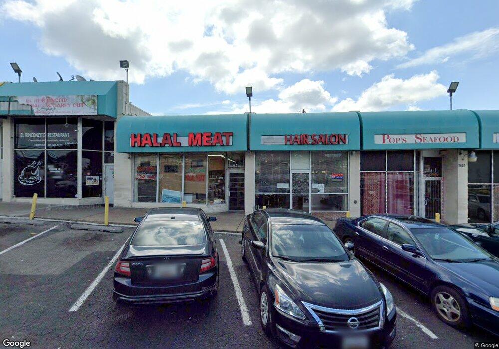 7441 Annapolis Rd, Hyattsville, MD 20784 - photo 1