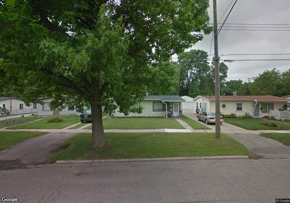 1114 S Clemens Ave, Lansing, MI 48912 - photo 1