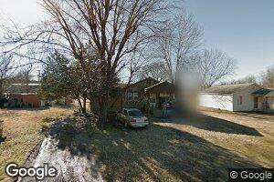 512 E 5th St, Hulbert, OK 74441
