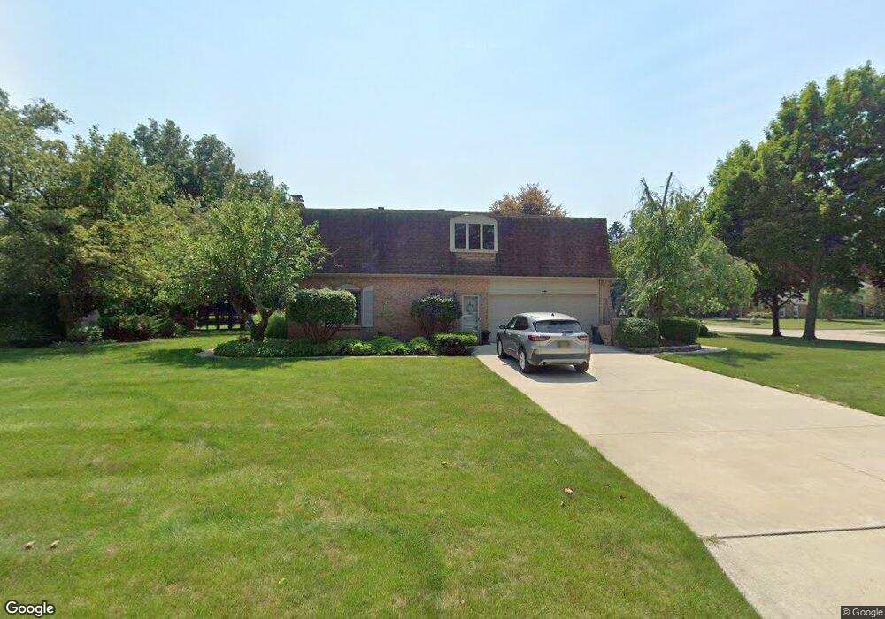 23303 Parke Ln, Grosse Ile, MI 48138 - photo 1