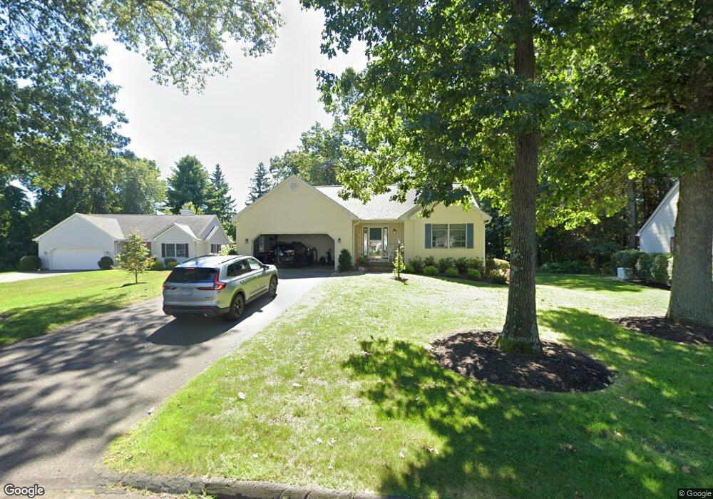 4 Stratton Cir, Enfield, CT 06082 - photo 1