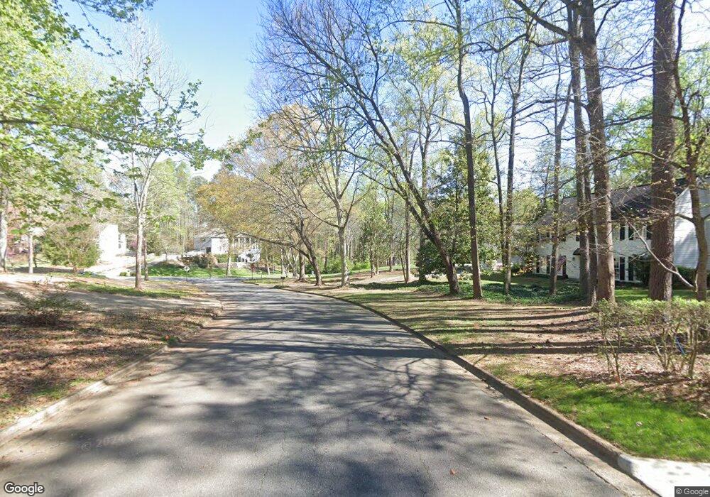 875 S Gable Way, Roswell, GA 30076 - photo 1